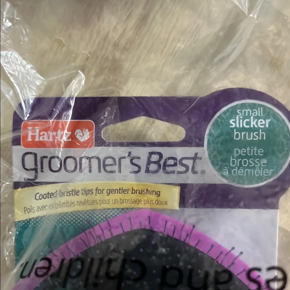 Hartz Groomer's Best Pet Brush